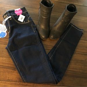 NWT! YMI Midrise Jegging Jean